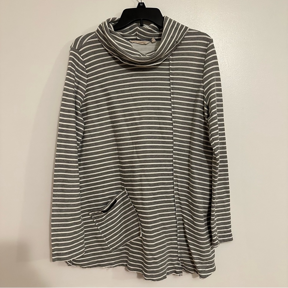 Soft Surroundings Grey and White Striped Cowl Neck Shirt Size Large Long Sleeve